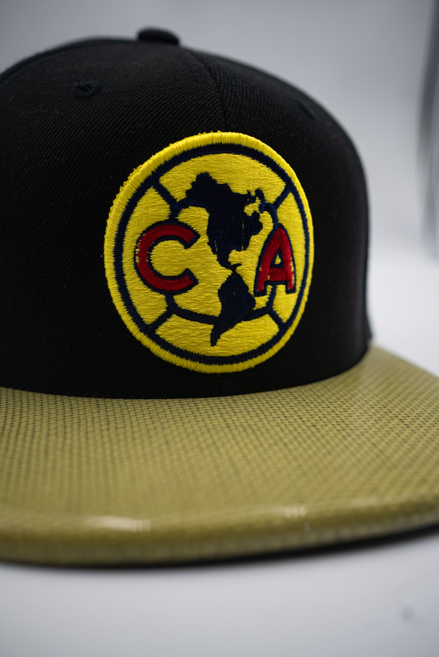 Club America Carbon Fiber Hat